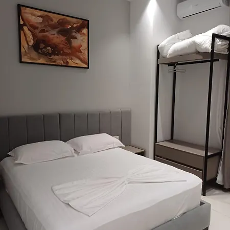 Hotel Summer 4*